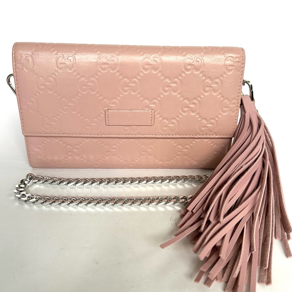 GUCCI Pale Pink Monogram Leather Wallet on Chain w/ auth certificate